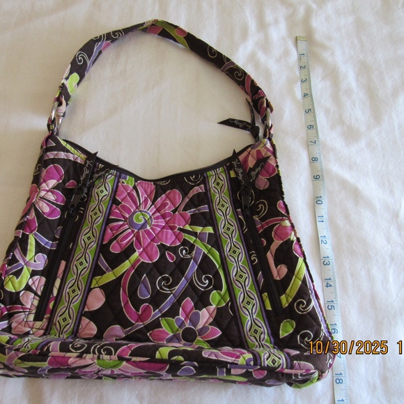 Vera Bradley Quilted Multi Colored Floral Pattern Shoulder Bag - Picture 3 of 11